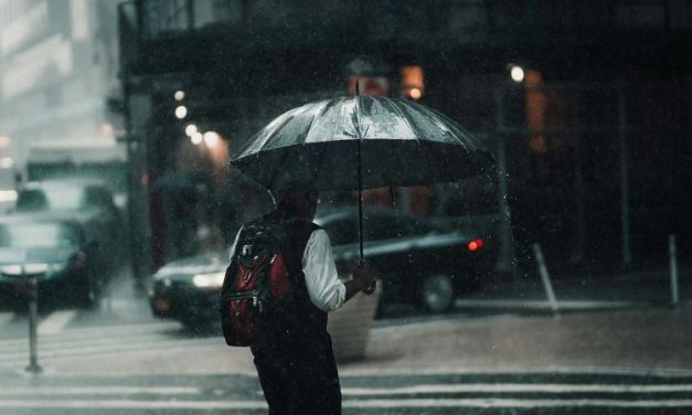 Mandi Air Hangat Sangat Di Anjurkan Setelah Kehujanan