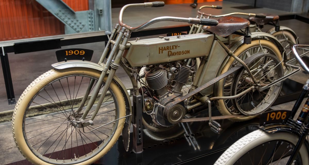 Sejarah Dan Evolusi Motor Harley-Davidson Yang Legendaris