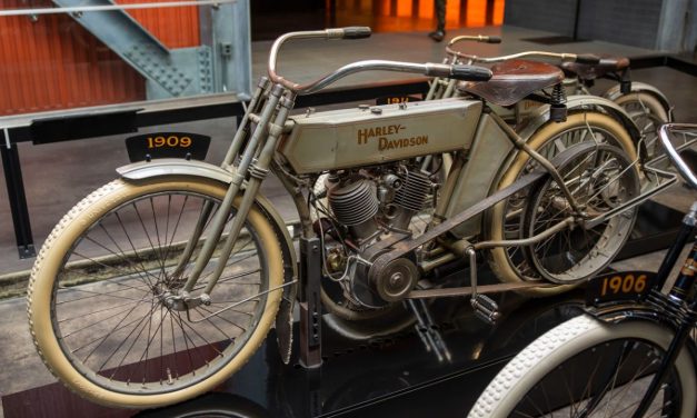 Sejarah Dan Evolusi Motor Harley-Davidson Yang Legendaris