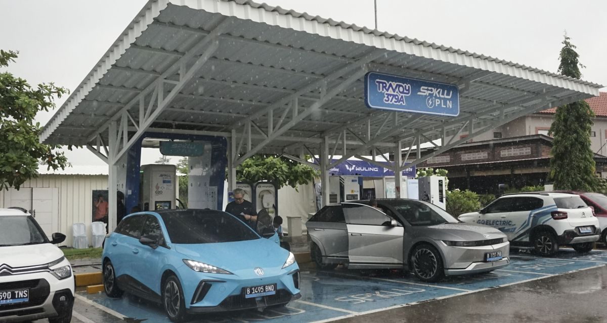 Industri Otomotif Indonesia Dan Persaingan Kendaraan Listrik