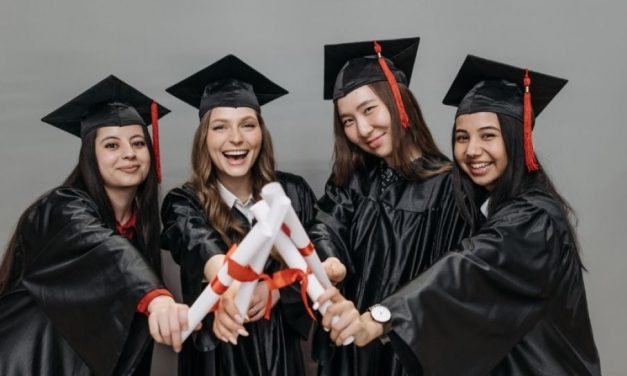 Persiapan Wisuda: Checklist Yang Dilakukan Sebelum Kelulusan