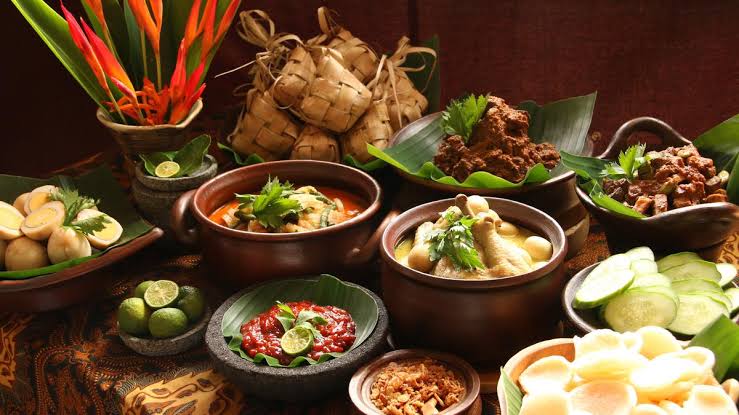 Kuliner Daerah: Makanan Khas Yang Menyimpan Cerita Budaya